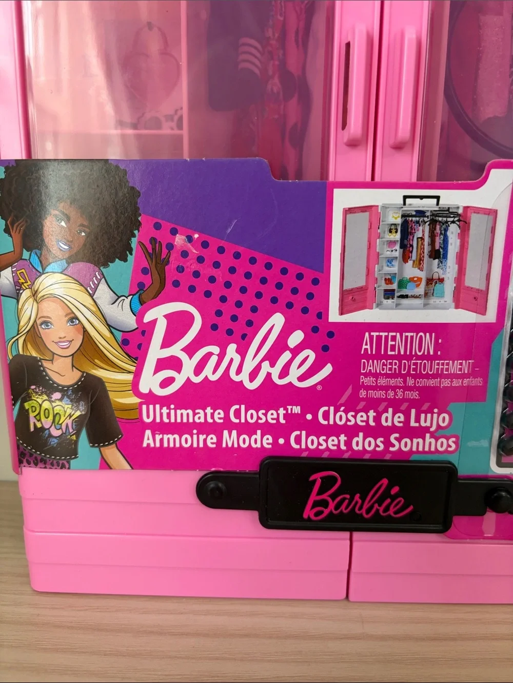 Barbie New! Pink Closet Garment Storage with Hangers